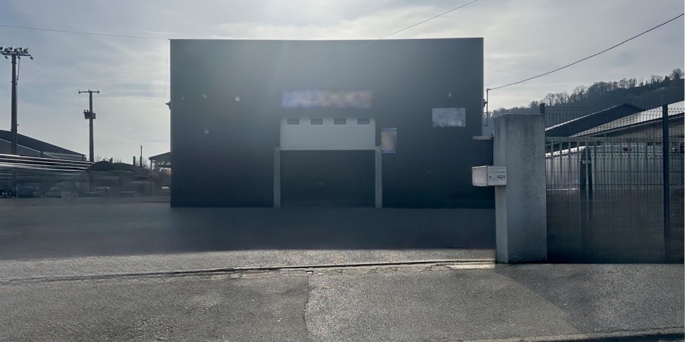 local commercial à LONS (64140)